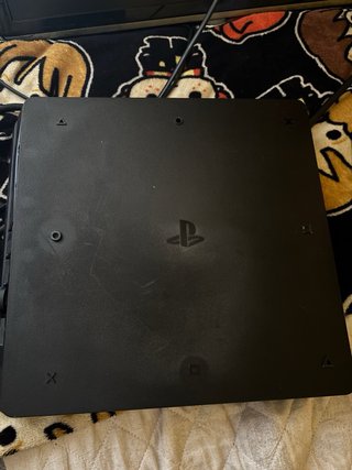 PS4 (PlayStation 4) + Hogwarts Legacy