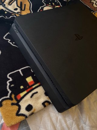 PS4 (PlayStation 4) + Hogwarts Legacy