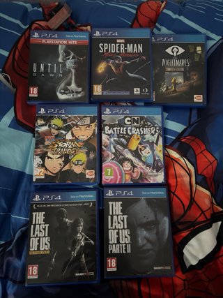 Urge PS4  gris +10 juegos
