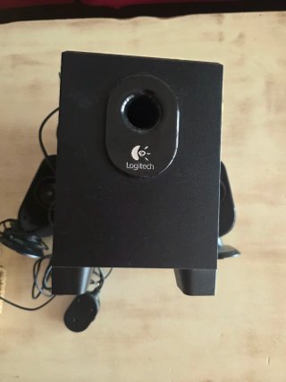 Altavoces Logitech Negros