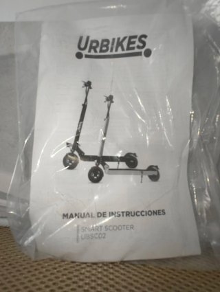 2 Patinetes Eléctricos Urbikes para Niños