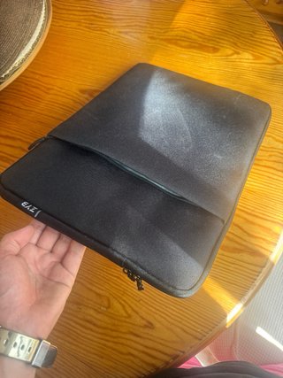 Portátil Lenovo + accesorios
