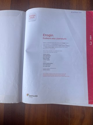 Libro Euskera DBH 3 SANTILLANA ZUBIA