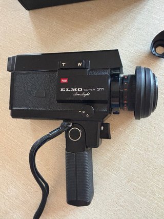 Cámara Super 8 Elmo Super 311 Low Light + Funda
