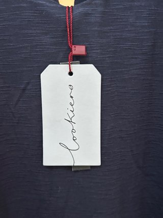 Camiseta azul marino