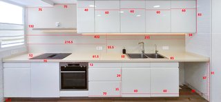 Cocina Grande Moderna con Isla y Silestone