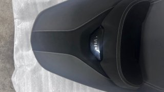 Asiento Yamaha Xmax 125 Negro/Gris