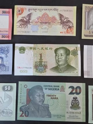 Lotes de 15 Billetes variados nuevos sin circular.