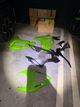 Carenados completos ZX6R 2007-2008 originales.