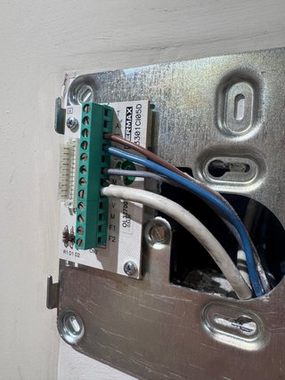 Telefonillo Fermax 3311 con placa base 3311