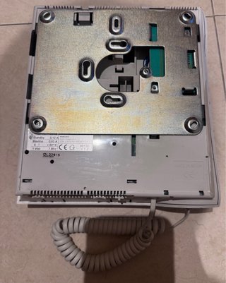 Telefonillo Fermax 3311 con placa base 3311