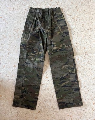 Traje de tormenta militar camuflaje