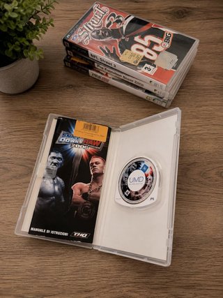 Lotto 5 Giochi PSP Originali
