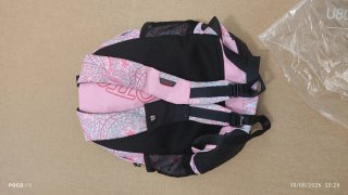 Mochila Totto con estampado floral