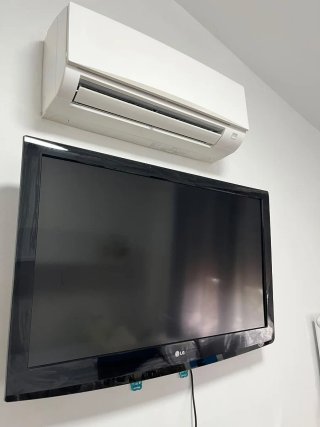 Televisión LG Negra