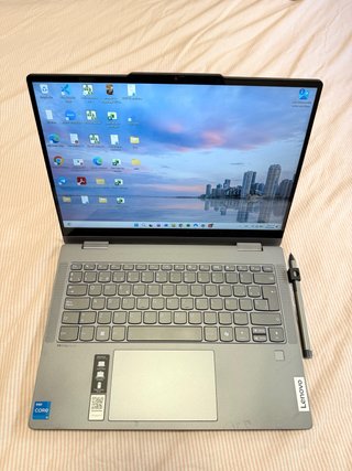 Lenovo IdeaPad 5i 2-en-1 Gen 9 14” i5 16GB