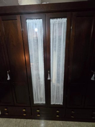 Ropero madera maciza nogal