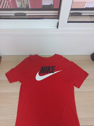 Camiseta Nike Roja Talla M