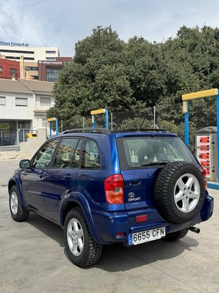 Toyota RAV4 2.0D4D
