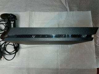Sony playstation 4 slim 500gb joypad cavi inclusi