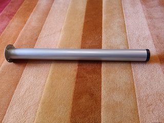 4 patas de mesa ajustables – plata – 3 € cada una