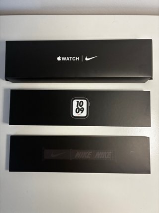 Caja original Apple Watch Nike SE 40mm A2351