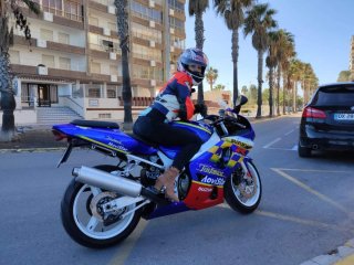 Suzuki GSX600R Telefónica Impecable