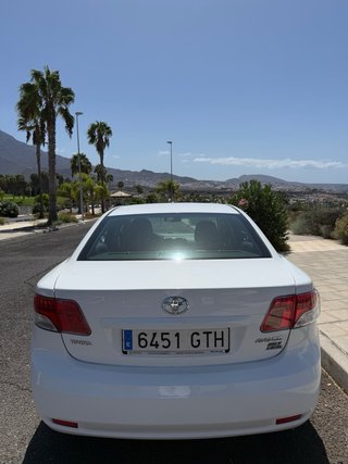 Toyota Avensis 2010