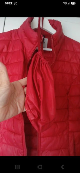 Chaqueta acolchada roja talla S only