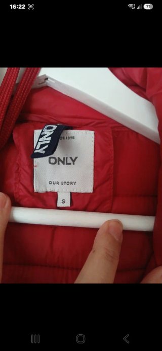 Chaqueta acolchada roja talla S only