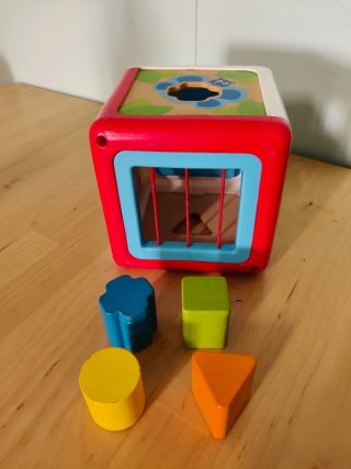 Cubo Clasificador Hape Bebé Formas