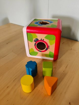 Cubo Clasificador Hape Bebé Formas