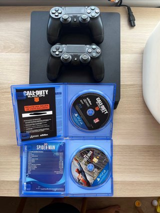 Consola PS4 Slim 500GB+2 Mandos Originales+Juegos