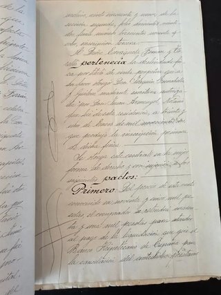 Escritura Compra-venta 1929. Muchos sellos.