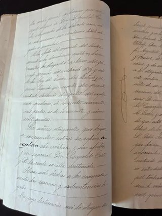 Escritura Compra-venta 1929. Muchos sellos.