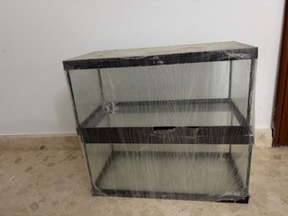 Acuario/Terrario de Cristal Negro