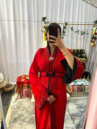 Caftán Takchita Rojo