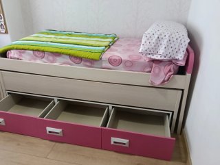 Cama nido juvenil seminueva. Zona coruña.castros