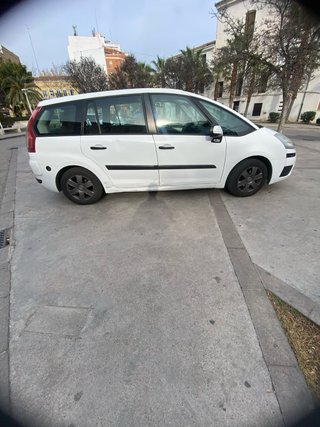 Citroen Grand C4 Picasso 2012
