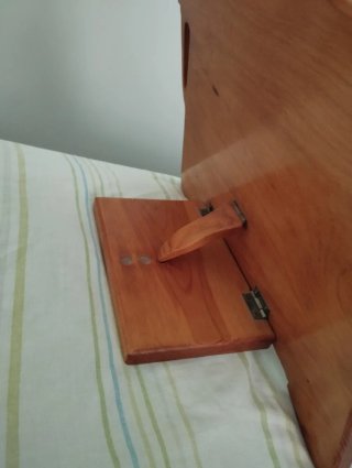 Atril de madera