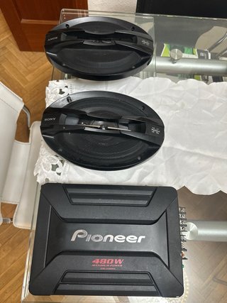 Etapa de audio Pioneer 480 W más Altavoces Sony