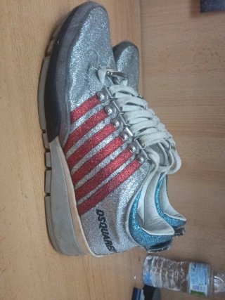 Zapatillas DSQUARED2 Talla 35.5 Glitter