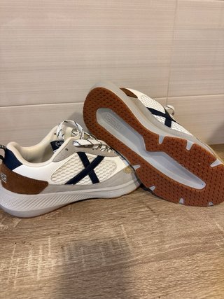 Zapatillas Munich Loop 05 Beige/Blanco