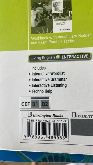 Living English 2 Bachillerato. Student's book