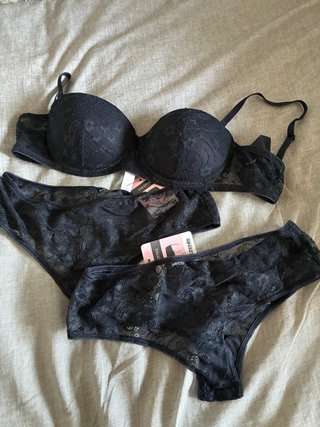 Conjunto lencería encaje azul oscuro T M