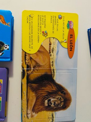 Lote de cuentos / puzzle; ANIMALES DE LA JUNGla