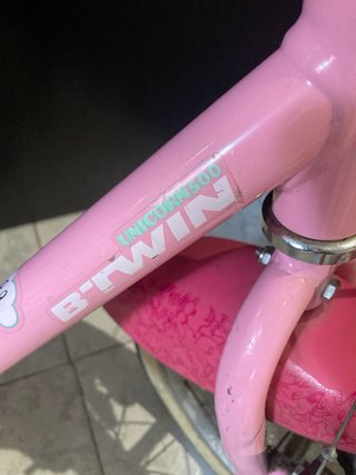 Bici infantil Decathlon 14” unicornio. 3-5 años