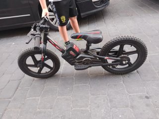 Bicicleta Eléctrica Infantil