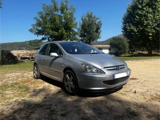 Peugeot 307 2004