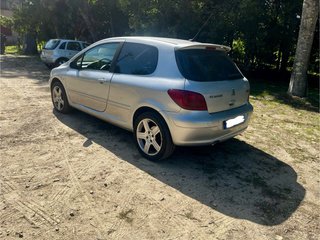 Peugeot 307 2004